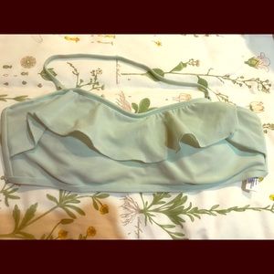 Vineyard Vines ruffled bikini top