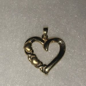 Heart pendant
