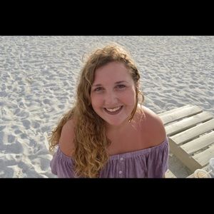 Meet your Posher, Amber