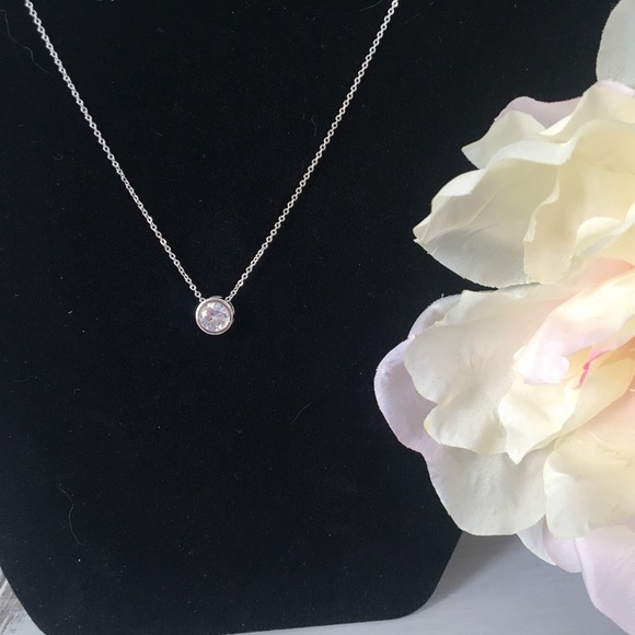 🆕CZ Round Pendant & Adjustable Chain - Picture 1 of 5
