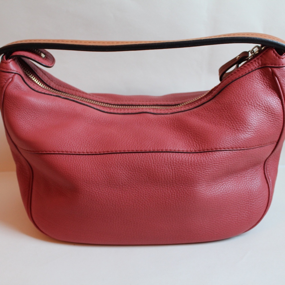 Gucci Pebbled Leather Shoulder Bag