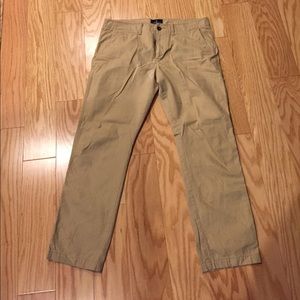 American Eagle slim straight men’s khakis