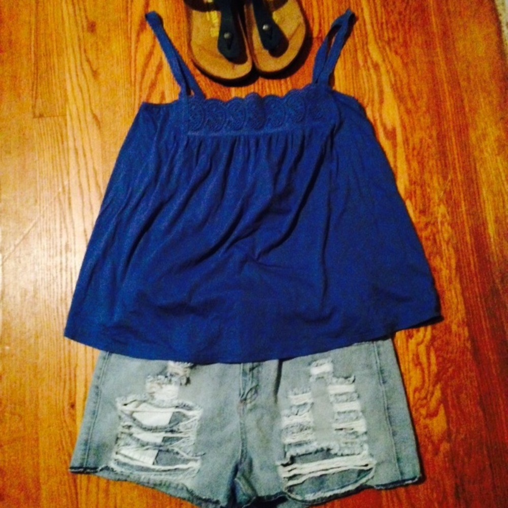 BNWT Jcrew factory top in dark blue.