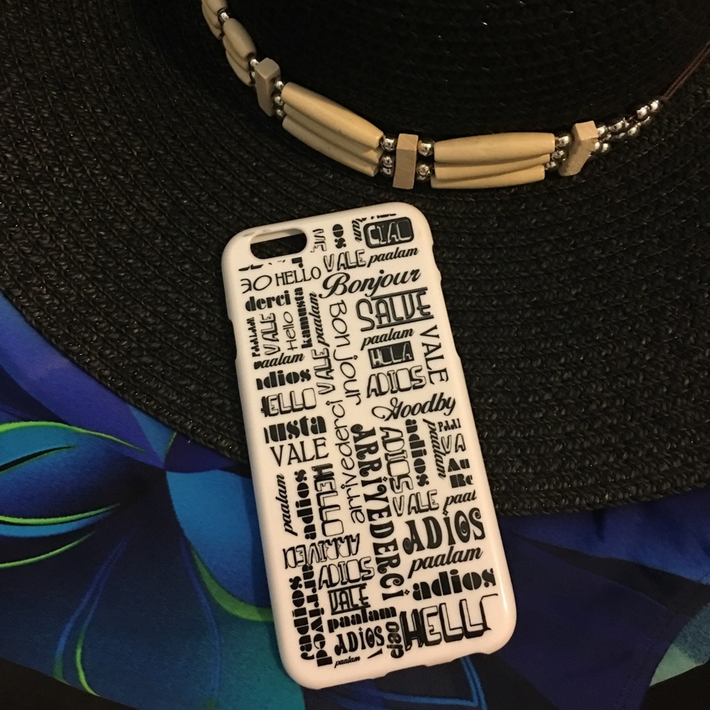Let's not mince words! A darling phone case!