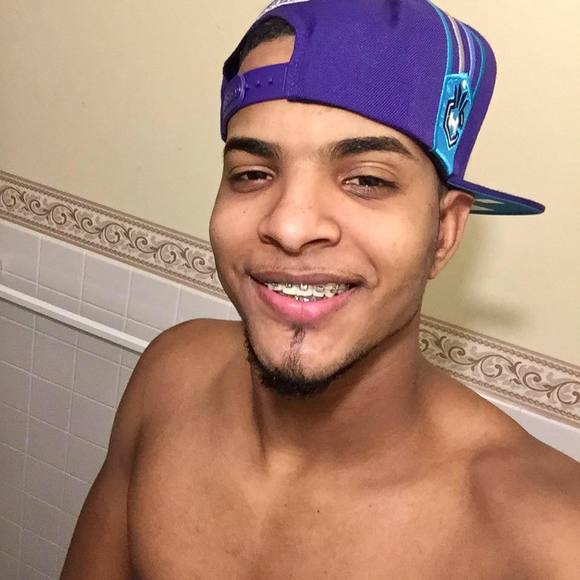 Meet your Posher, Luis miguel - Picture 1 of 1