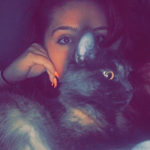 Meet your Posher, Madison