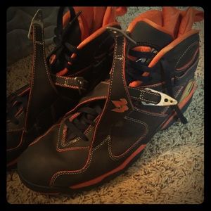 Jordan 8 Peapod Colorway