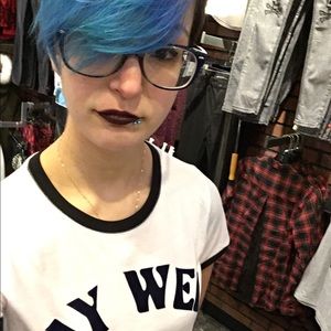 Meet your Posher, Andrea