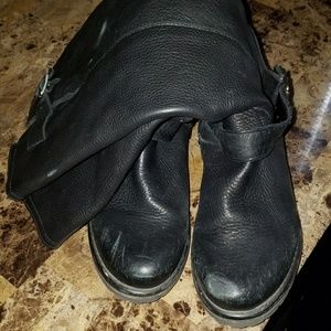 Steve Madden Boots. 8.5( runs half size big)