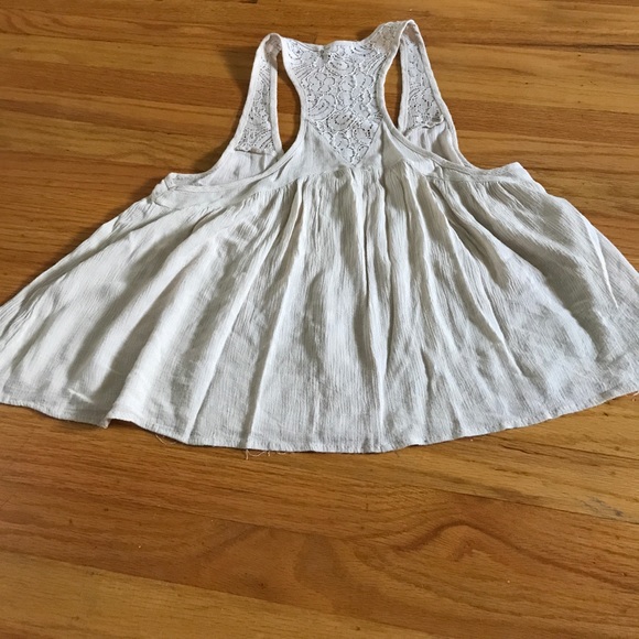 Flowy Boho Tank - Picture 2 of 3