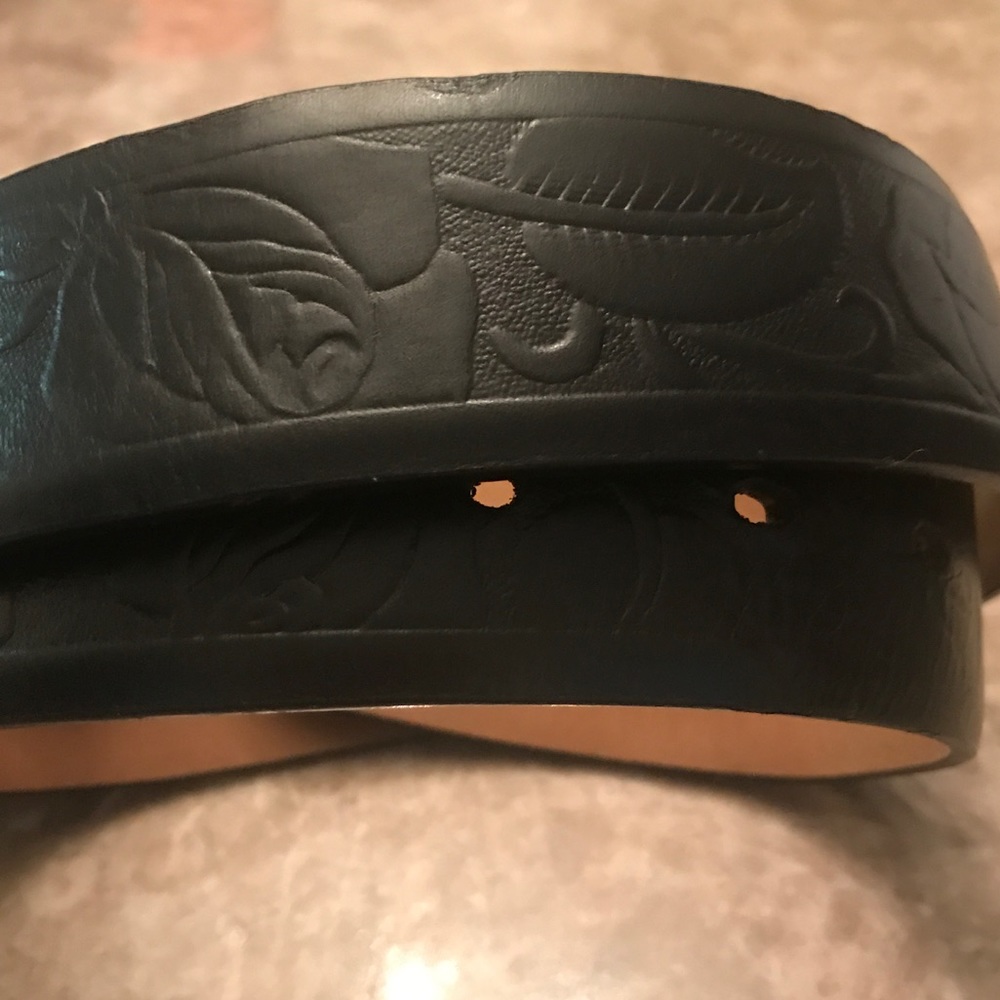Belt - Picture 2 of 2