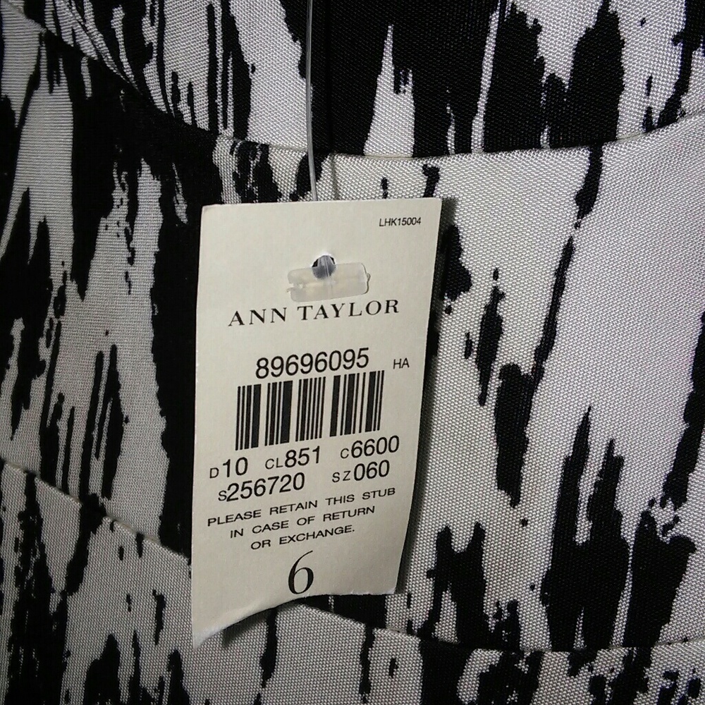 AnnTaylor Halter dress black&White mini