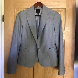 Limited grey blazer