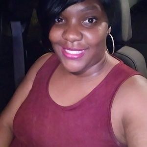 Meet your Posher, Sherrell