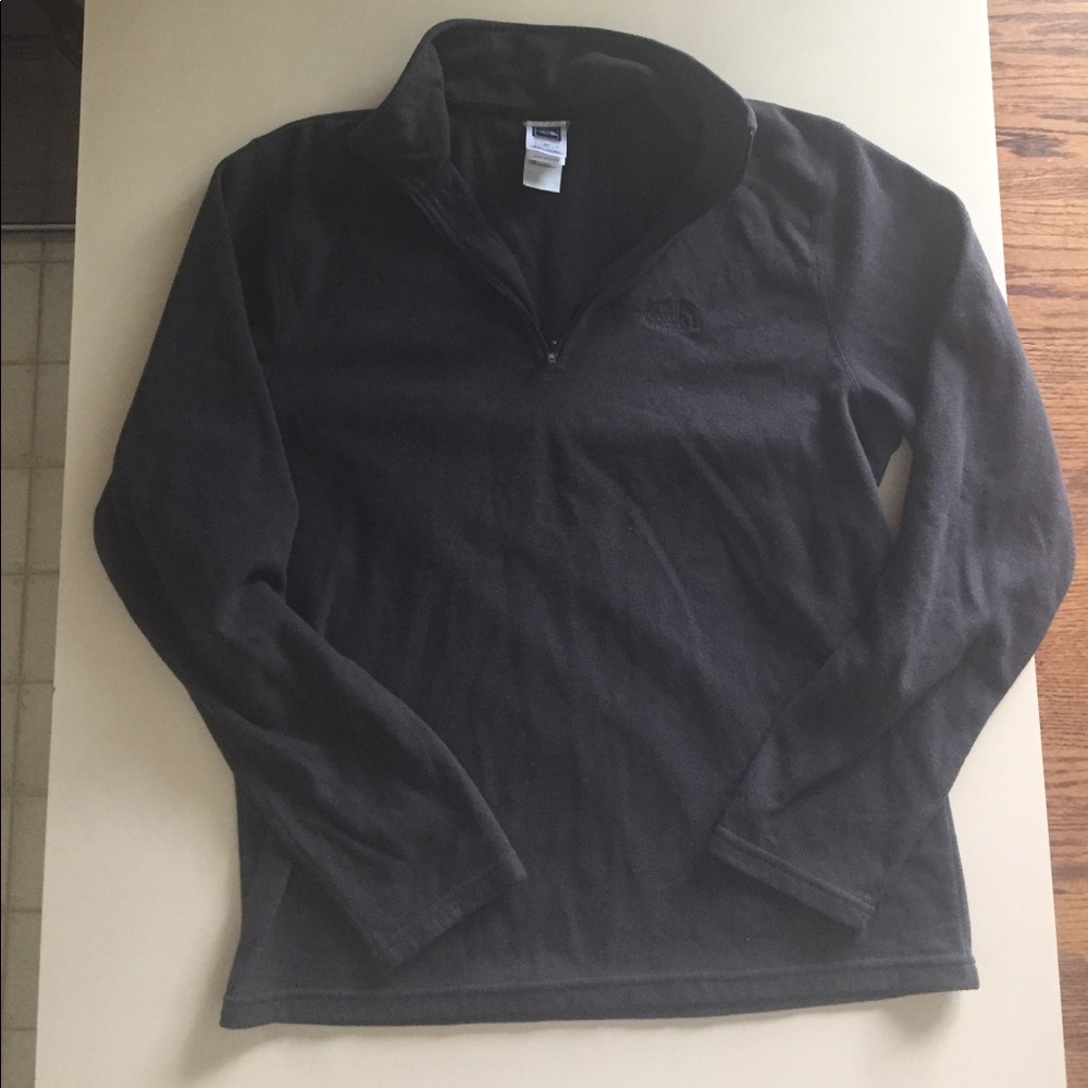 North face pullover