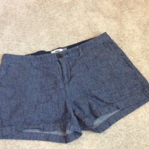 Old navy soft denim shorts size 6