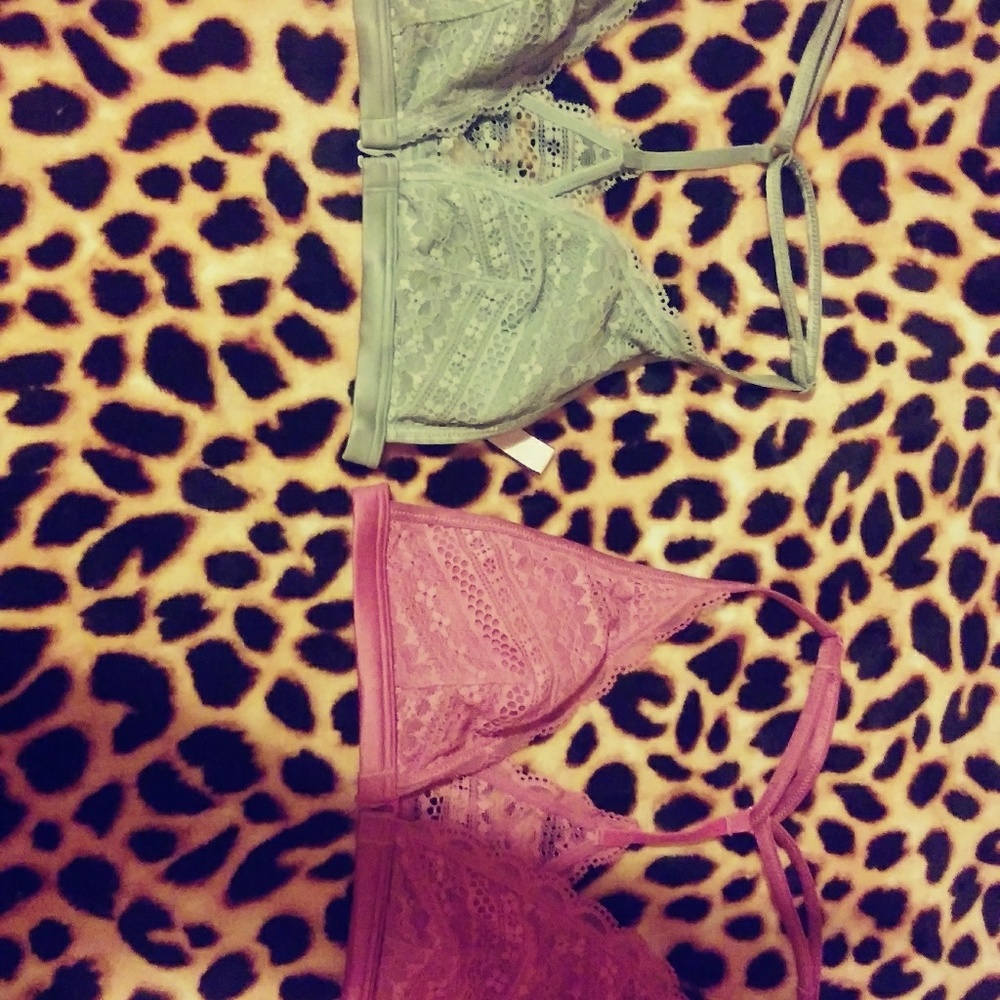 VICTORIA Secret Bralettes