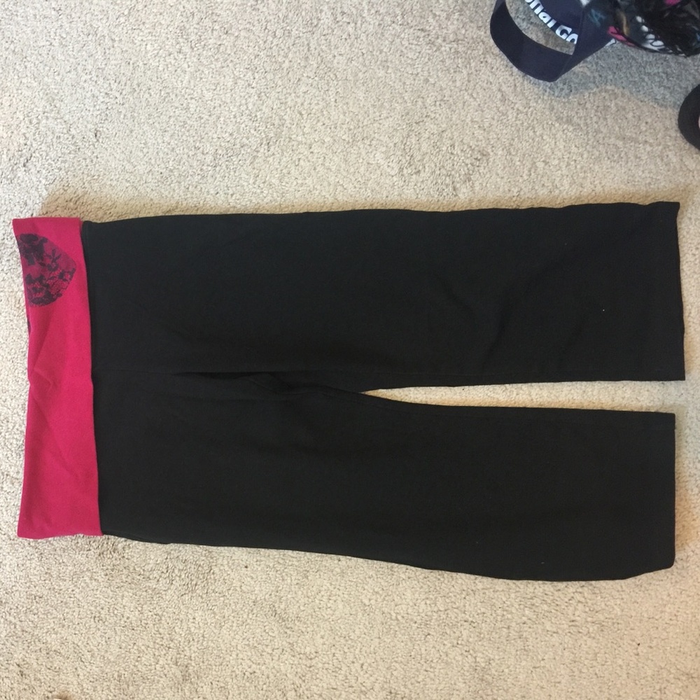 Victoria Secret Cropped Yoga Pant