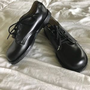 Never worn American dress shoes