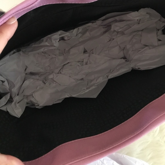 Kate Spade ♠️ swan tote and zippered pouch Nwt - Picture 5 of 5