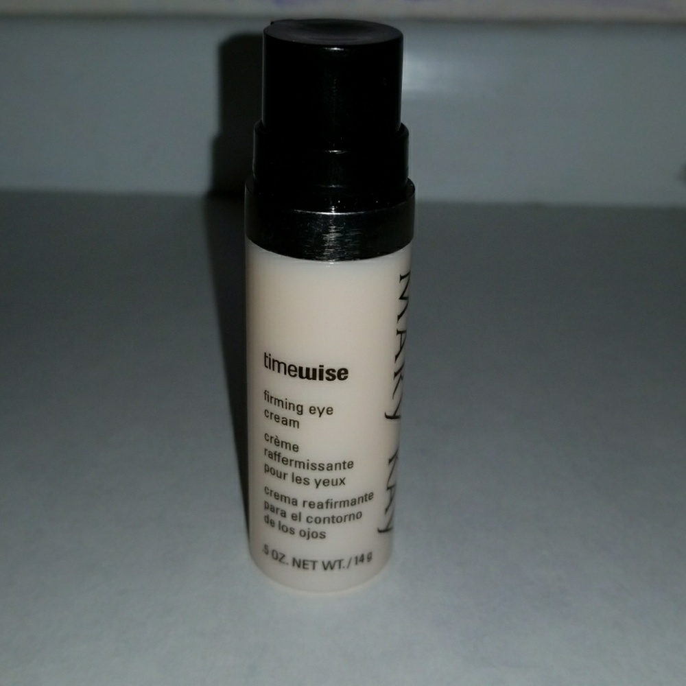 Mary Kay timewise firming eye cream NWOT