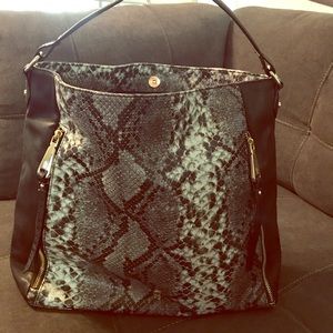 Jennifer Lopez printed purse