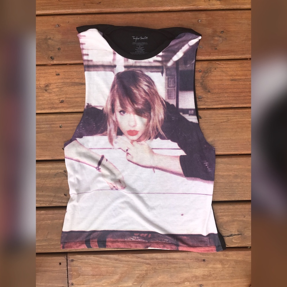 Taylor swift concert tee