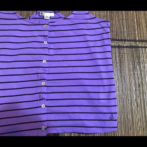 Volcom striped button down tank - Picture 2 of 4