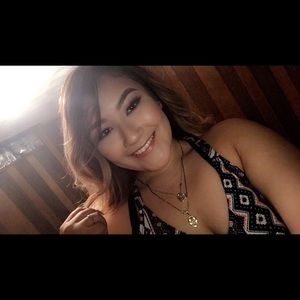 Meet your Posher, Vivian