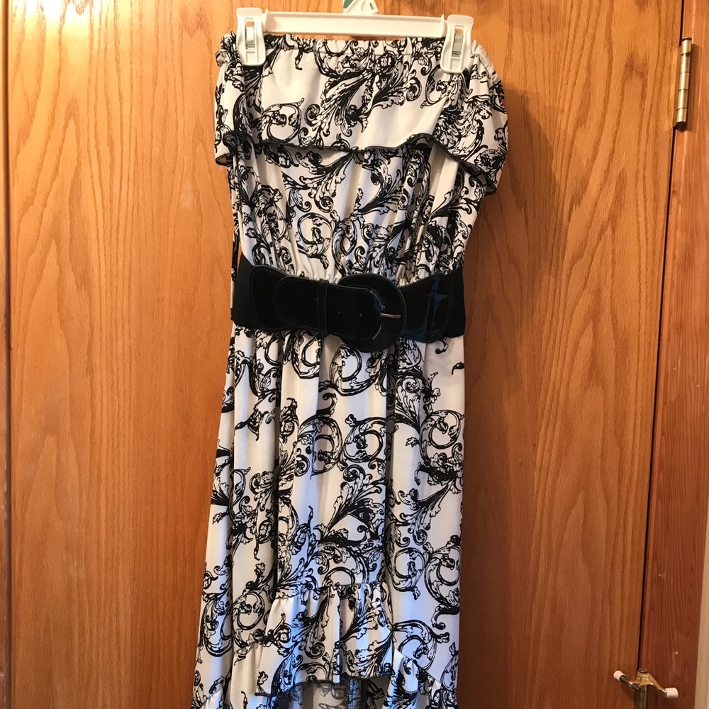 Strapless dress