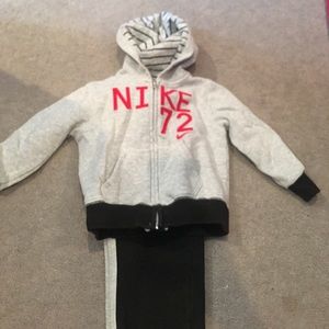 2T Nike outfit