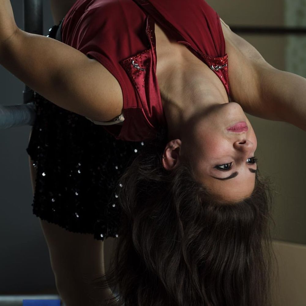 Meet your Posher, Avery