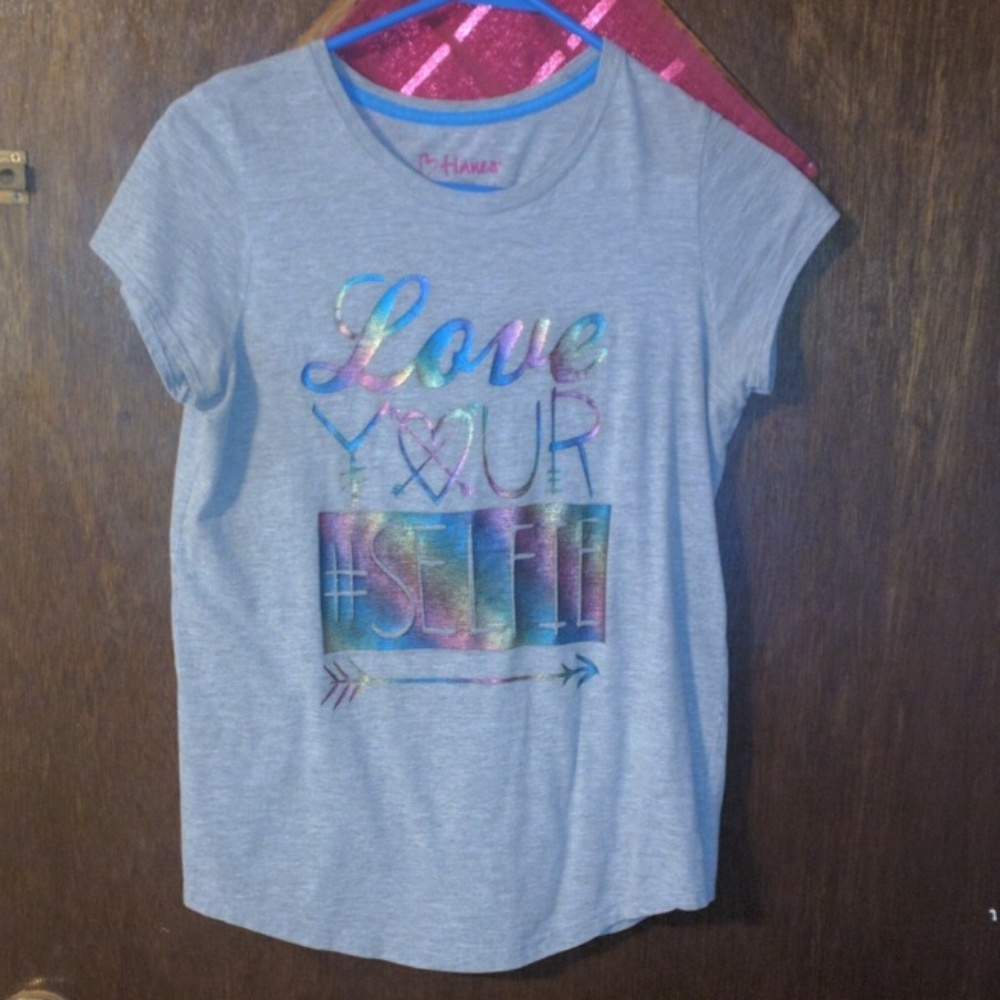 NWOT X-Large Hanes T-SHIRT