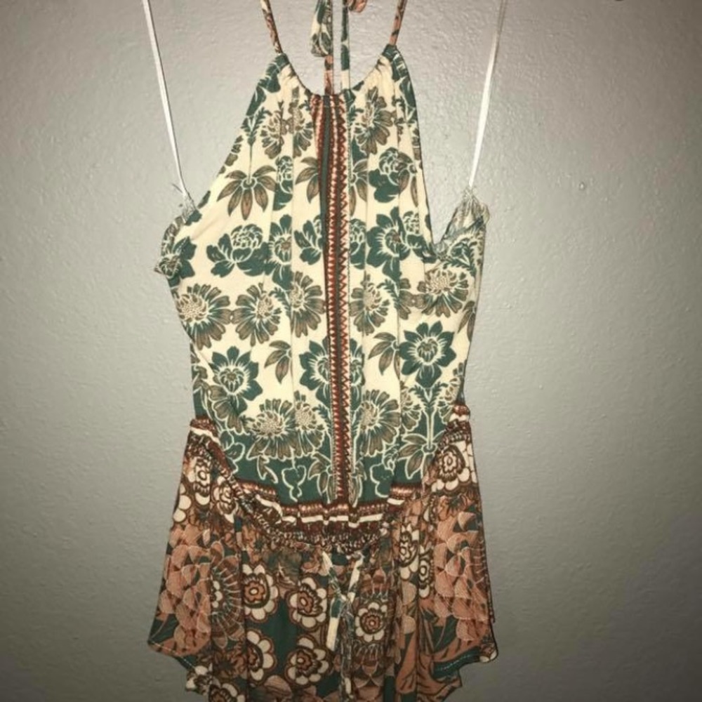 Halter top