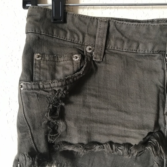 Carmar Dark Olive Jean Shorts size 25 - Picture 5 of 5