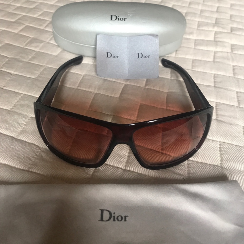 Dior Sparkling2 Sunglasses- Maroon Color