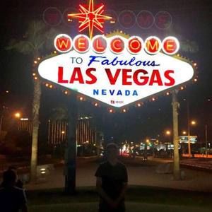 Meet your Posher, Eli