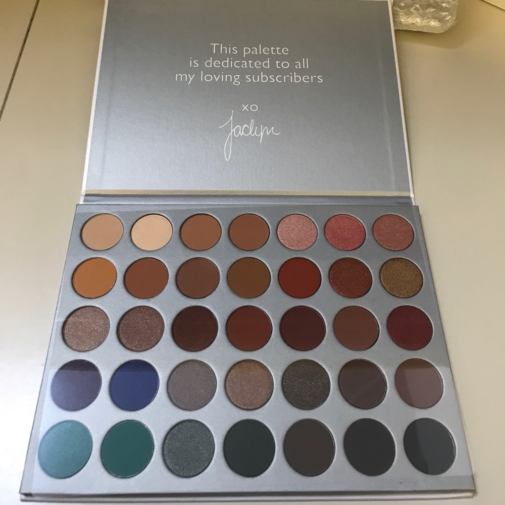 BNIB Jaclyn Hill X Morphe Palette