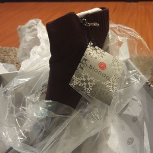 Never Worn Blondo Loann Women's Boot Size10 (Cafe)