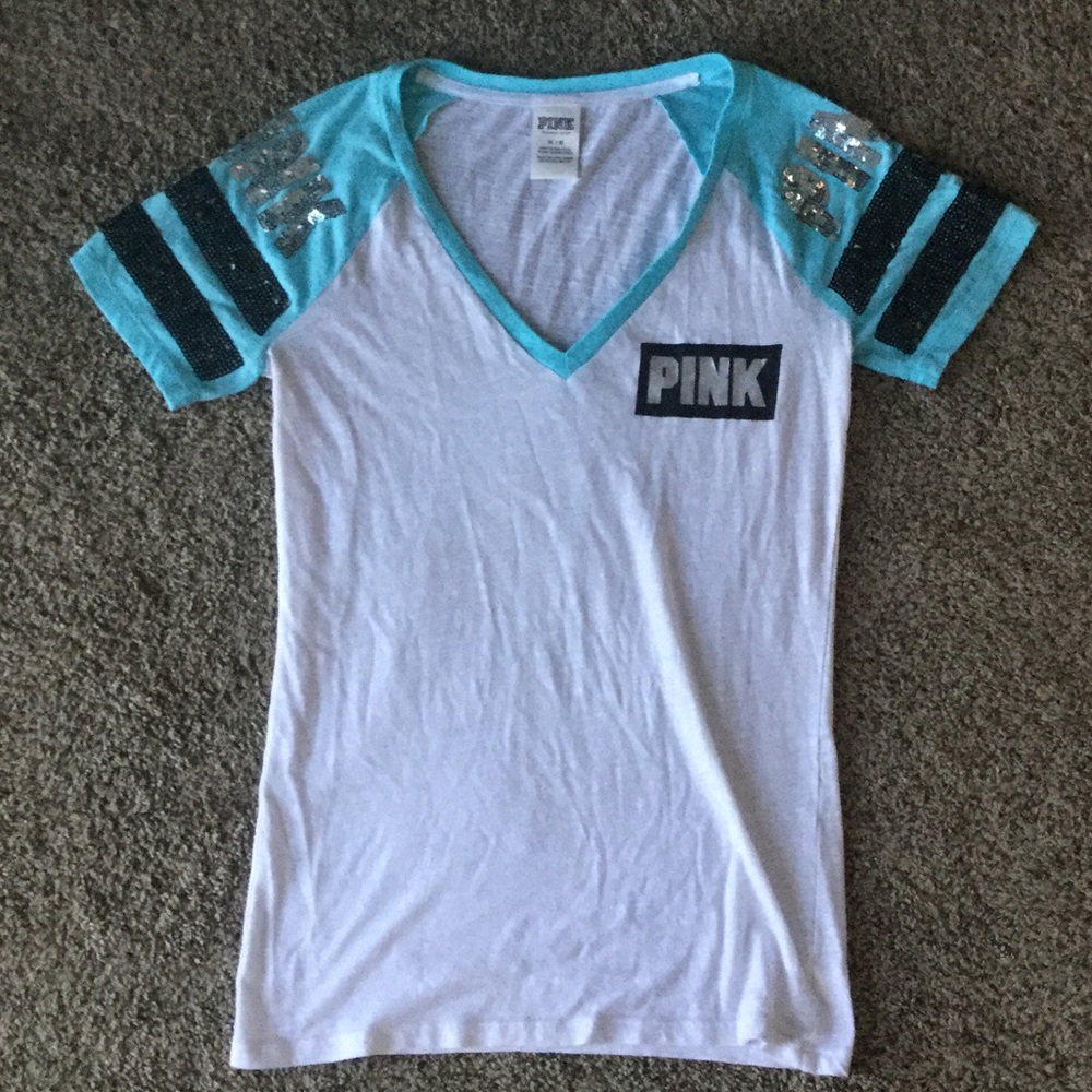 PINK v neck t shirt with rhinestone accent sleeves