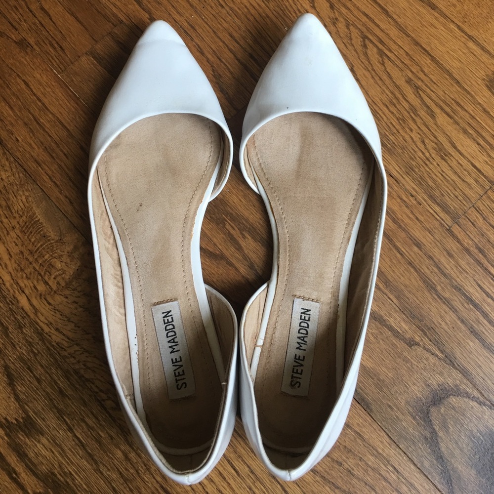 Steve Madden White Flat