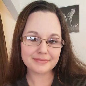 Meet your Posher, Alison