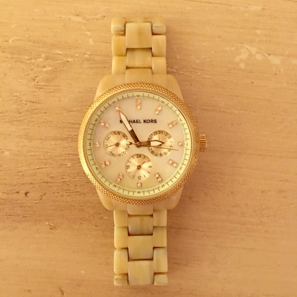 MK Watch