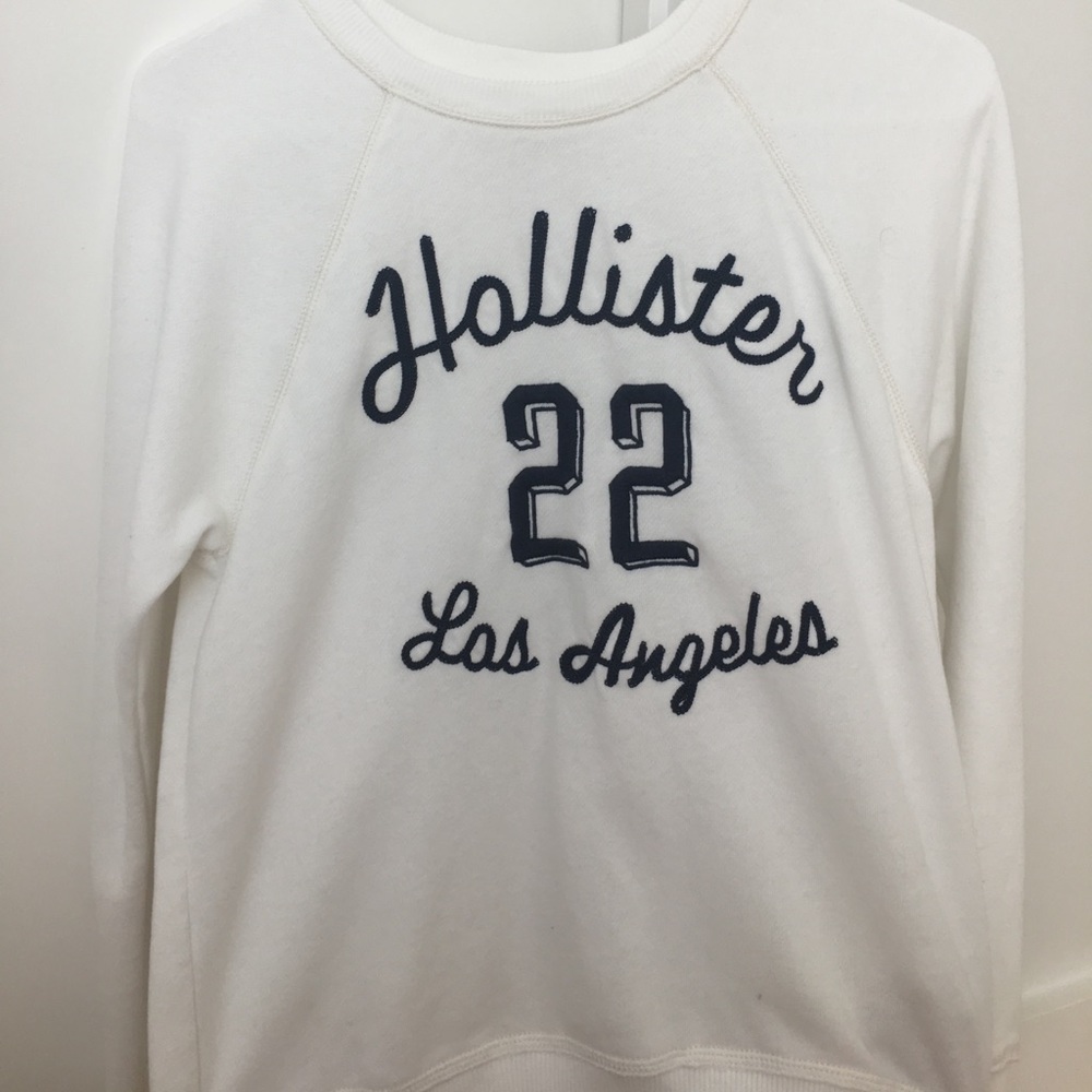 hollister sweatshirt