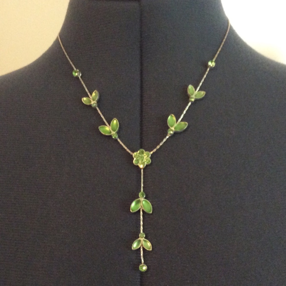 Green Rhinestone Statement Necklace