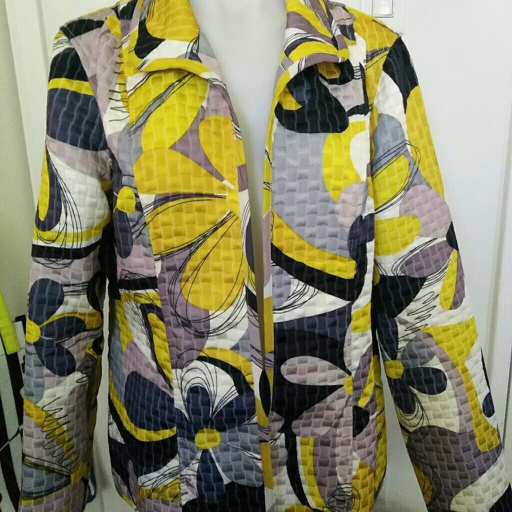 Yellow Black floral Jacket Traveler Collection LG
