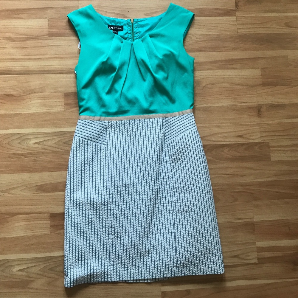 I.N. Studio dress