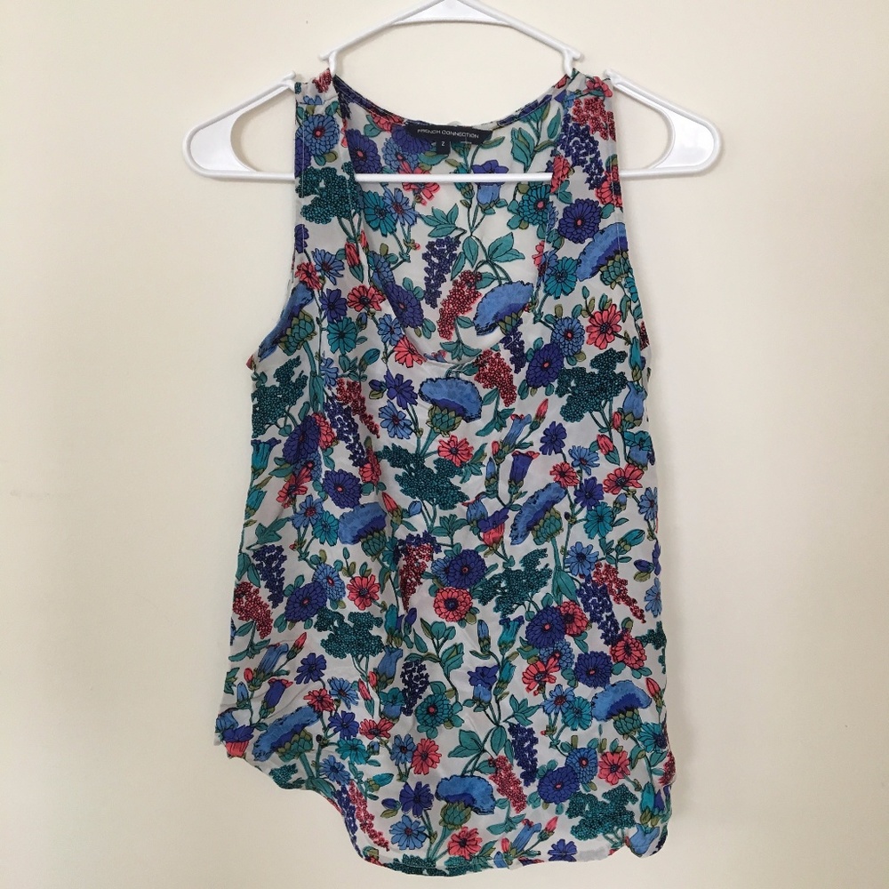 100% Silk Floral Top French Connection Size 2