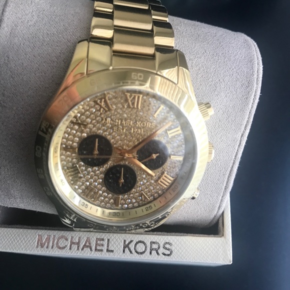Brand new Michael kors watch