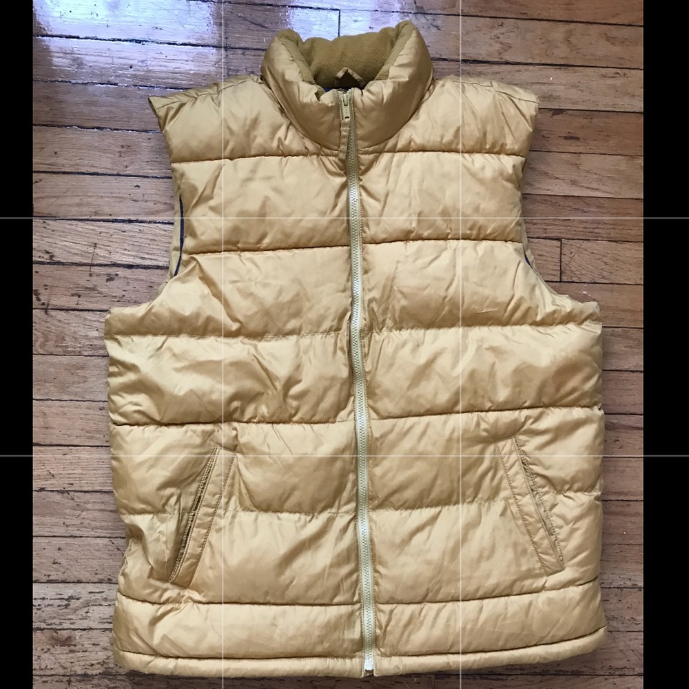 Brand new Men's Old Navy Puff Vest
